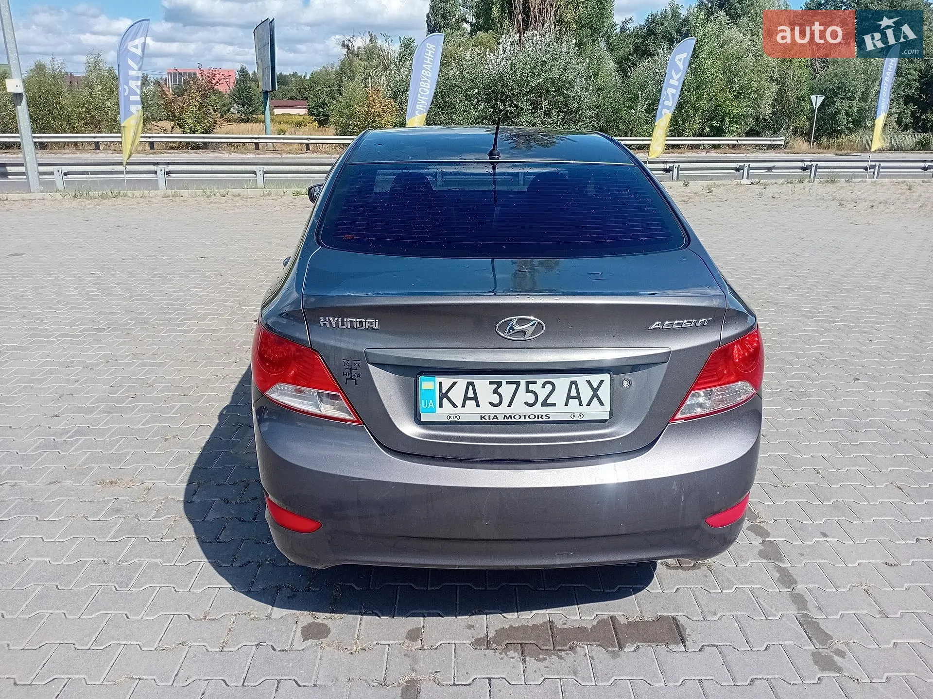 2011 Hyundai Accent - мініатюра 2