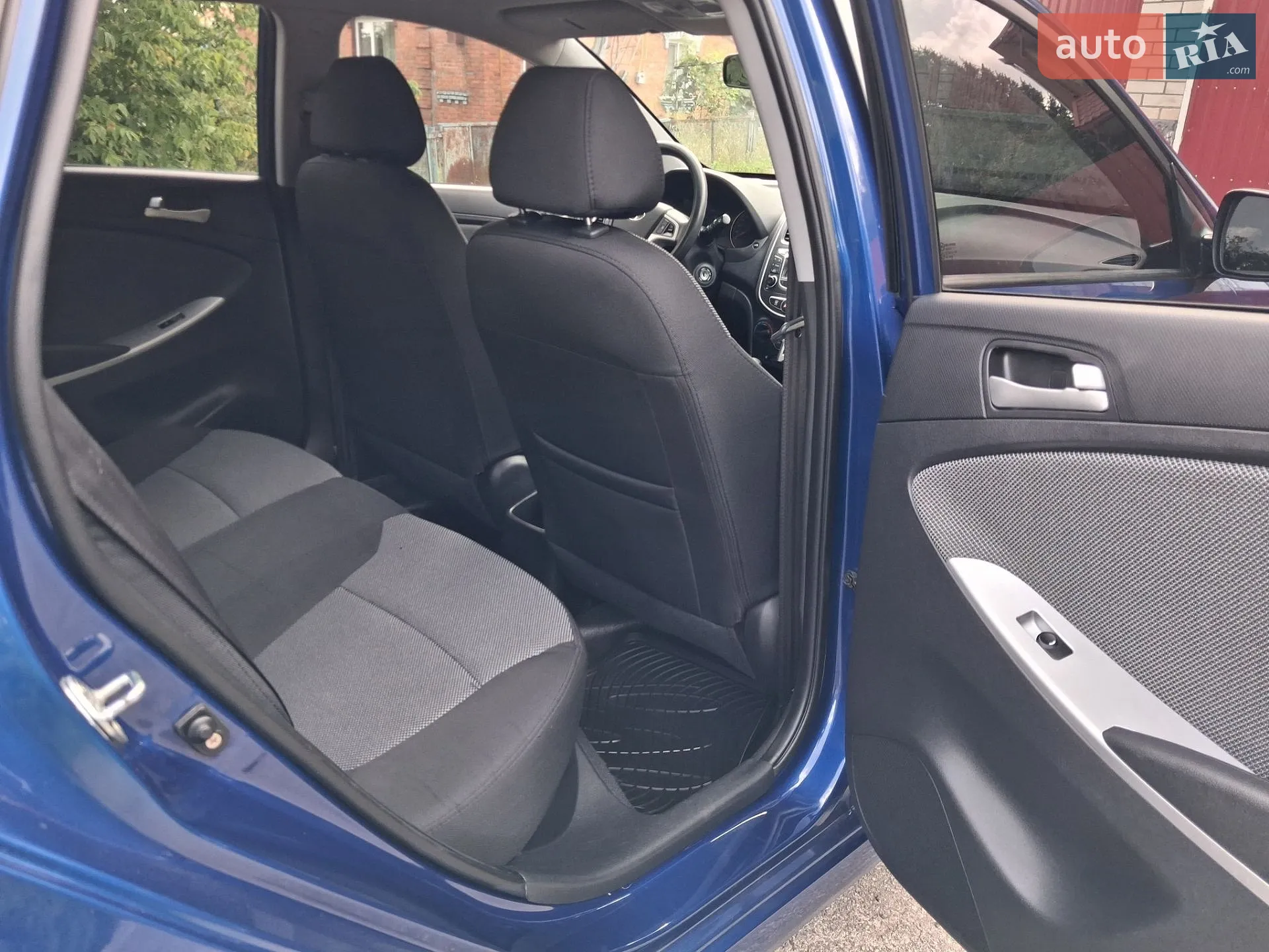 2013 Hyundai Accent - мініатюра 17