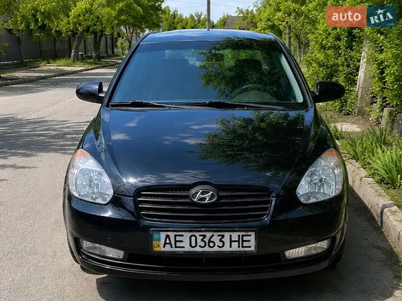 Hyundai Accent