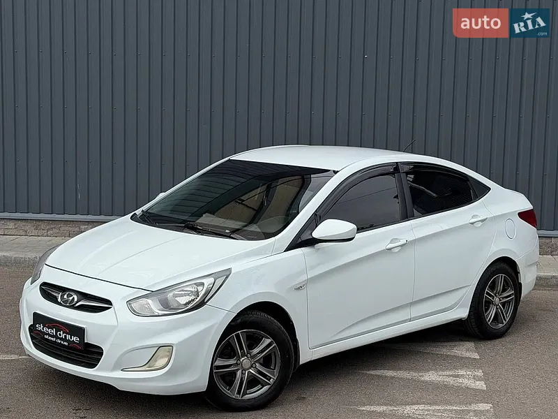Hyundai Accent