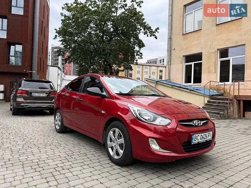 Hyundai Accent 2014