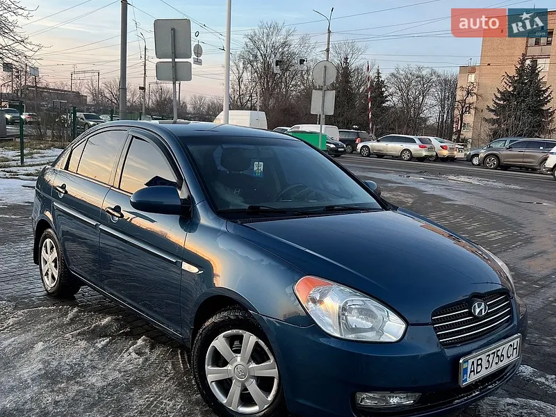 Hyundai Accent