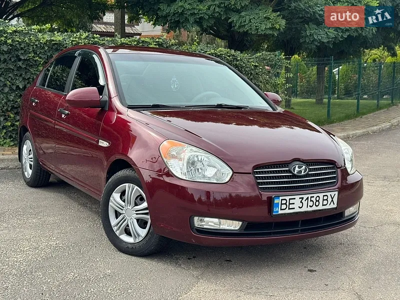 Hyundai Accent