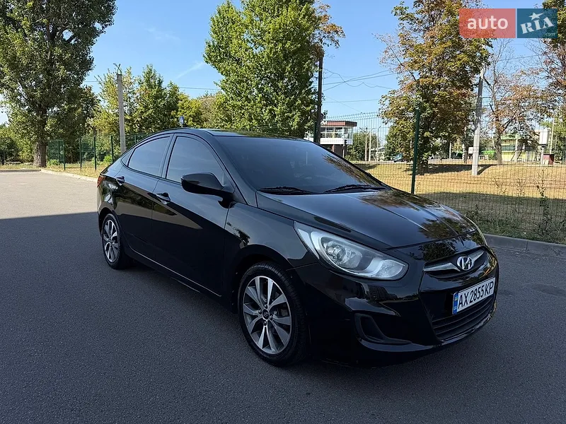 Hyundai Accent