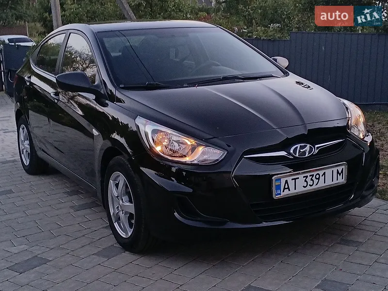 Hyundai Accent