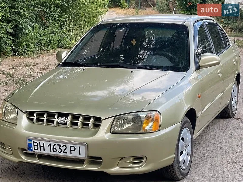 Hyundai Accent