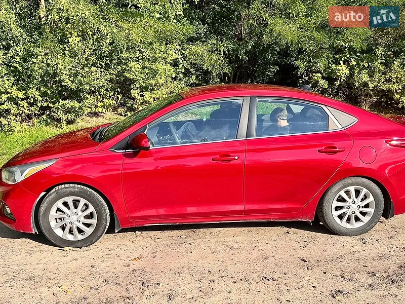 Hyundai Accent