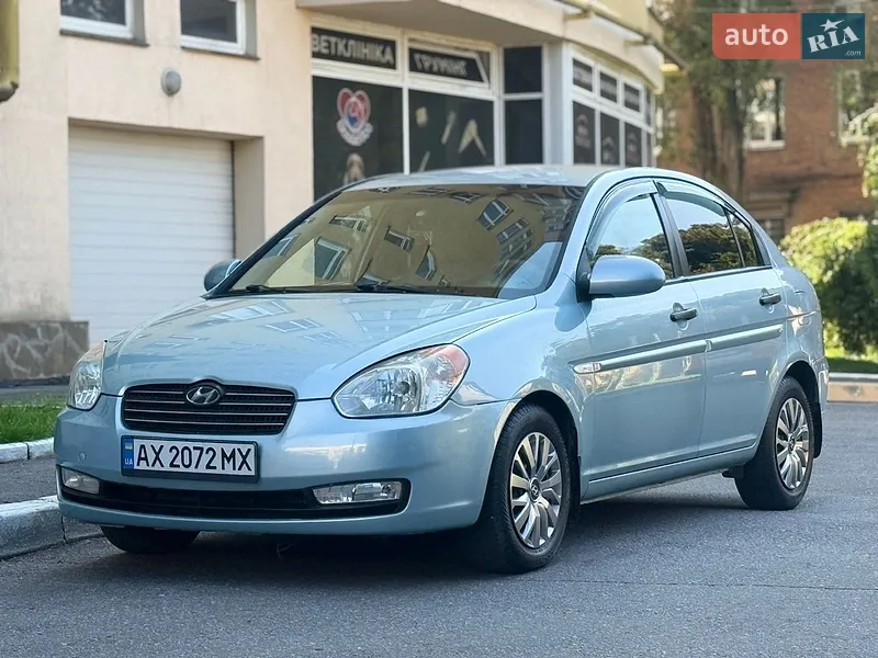 Hyundai Accent