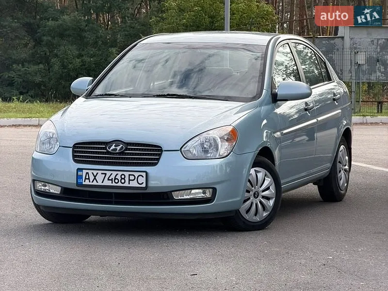 Hyundai Accent
