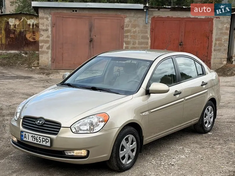Hyundai Accent