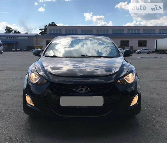 Седан Hyundai Avante 2012 в Одессе