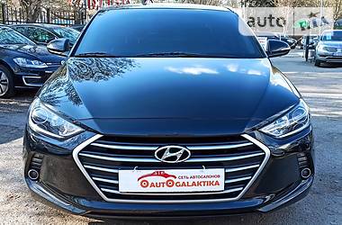 Седан Hyundai Avante 2016 в Одессе