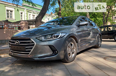 Седан Hyundai Avante 2017 в Одесі