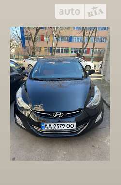 Седан Hyundai Avante 2012 в Києві