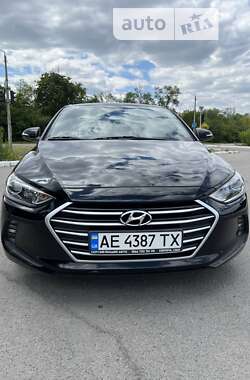 Седан Hyundai Avante 2016 в Запорожье