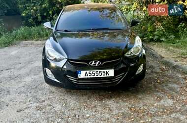 Седан Hyundai Avante 2012 в Решетиловке