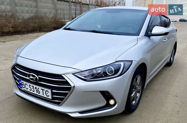 Седан Hyundai Avante 2015 в Одесі