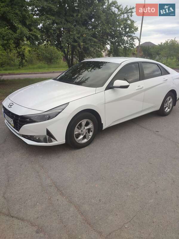 Седан Hyundai Avante 2021 в Овруче