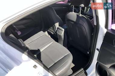 Седан Hyundai Avante 2017 в 