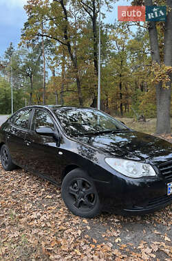 Седан Hyundai Avante 2008 в Киеве