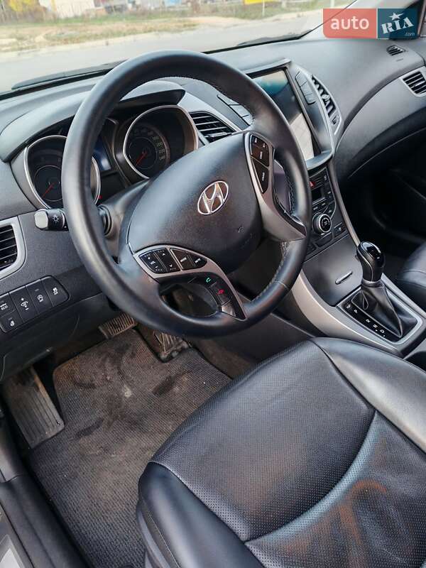 Седан Hyundai Avante 2013 в Броварах фото 6 Седан Hyundai Avante 2013 в Броварах