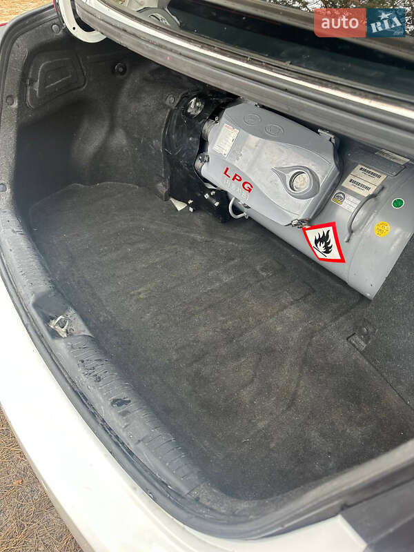 Седан Hyundai Avante 2013 в Киеве