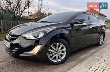 Седан Hyundai Avante 2013 в Одесі
