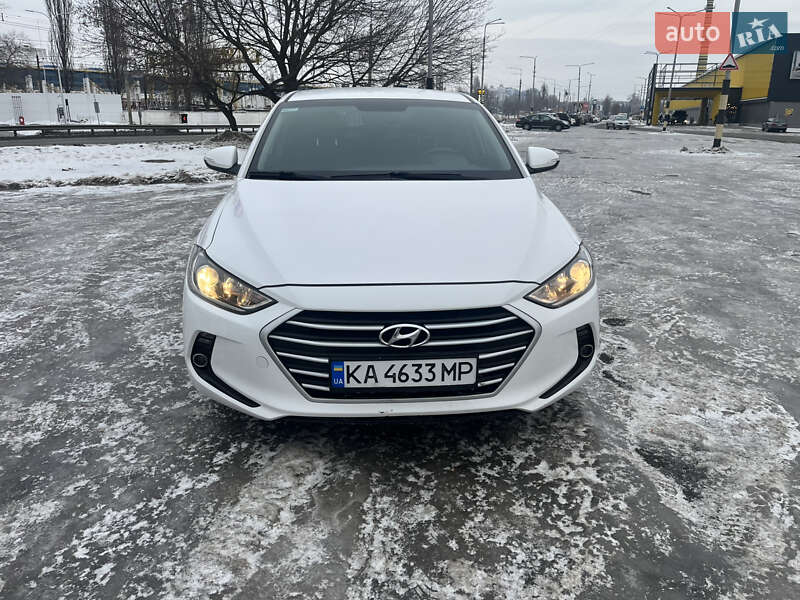 Hyundai Avante 2017 Hyundai Avante 2017