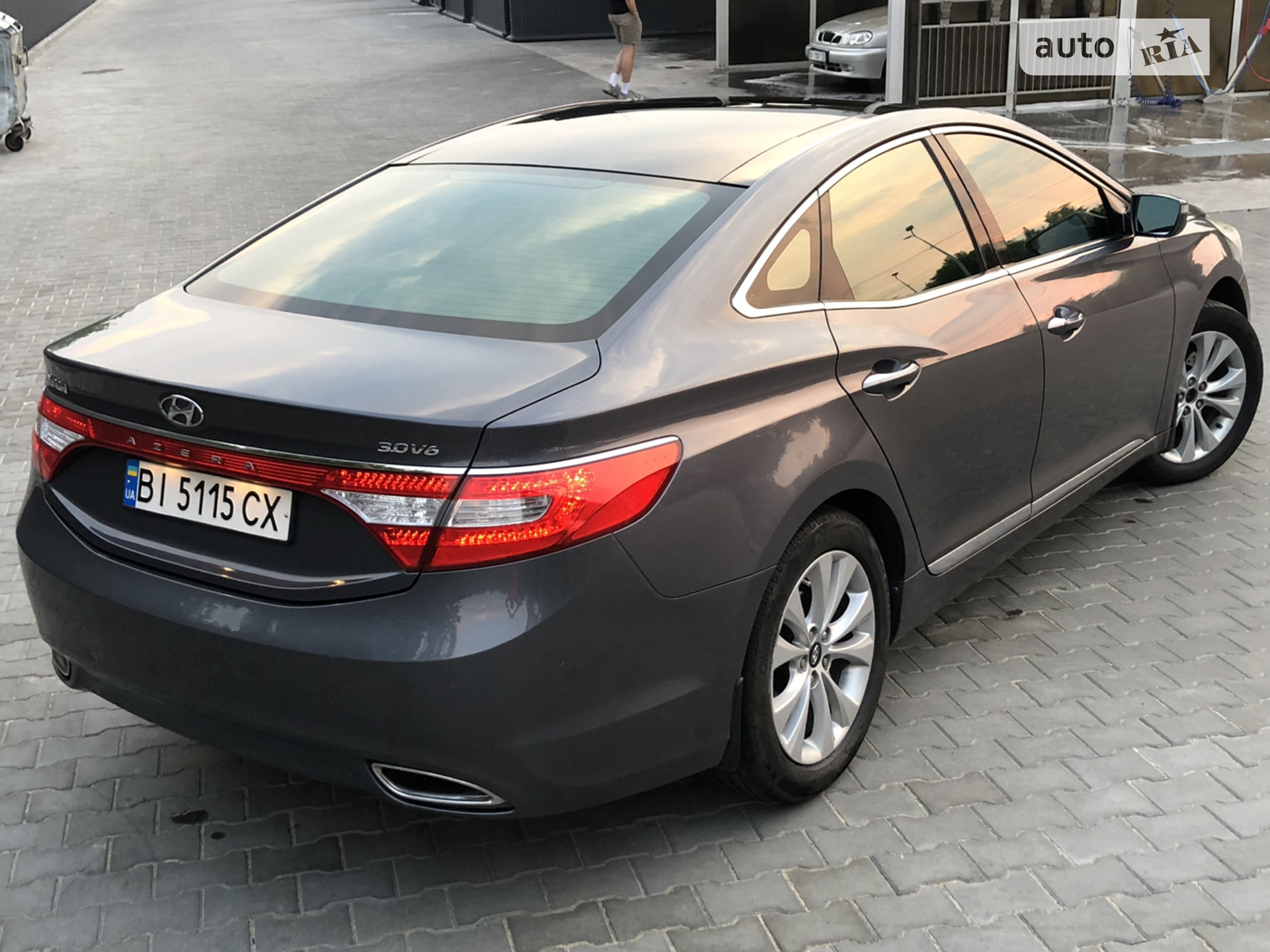 2011 Hyundai Azera - мініатюра 14