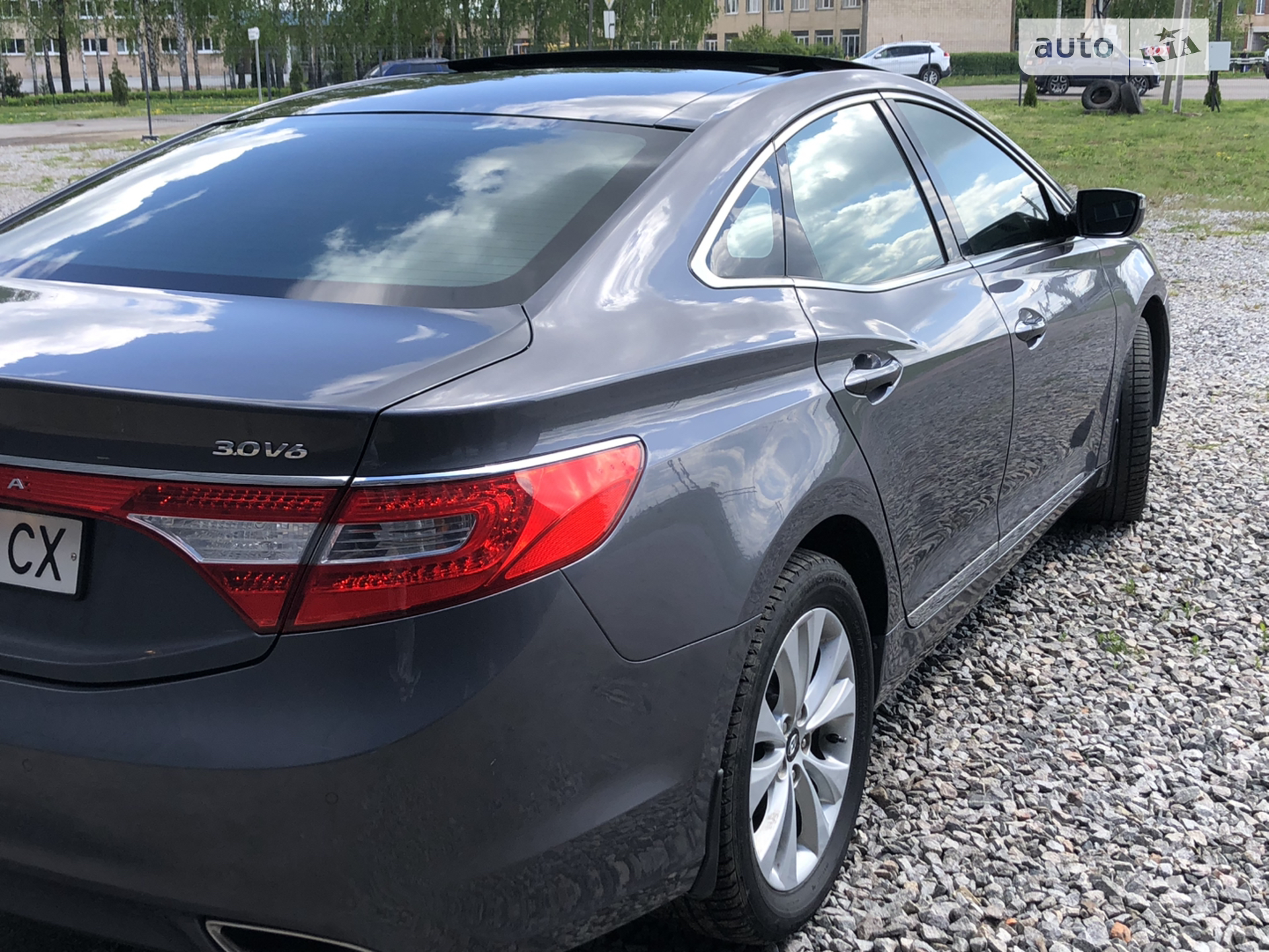 2011 Hyundai Azera - мініатюра 39