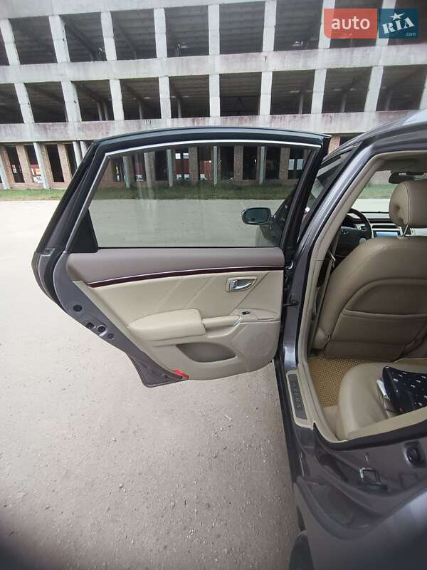 Седан Hyundai Azera 2007 в Тернополе