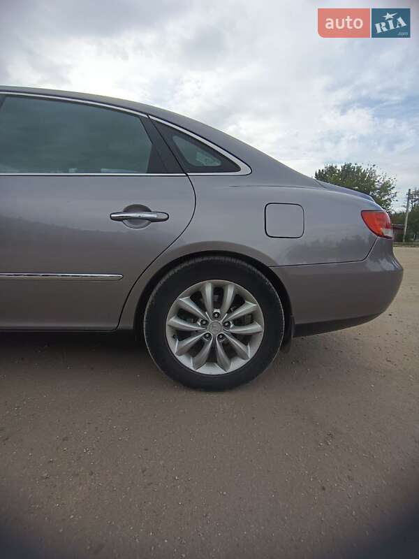 Седан Hyundai Azera 2007 в Тернополе