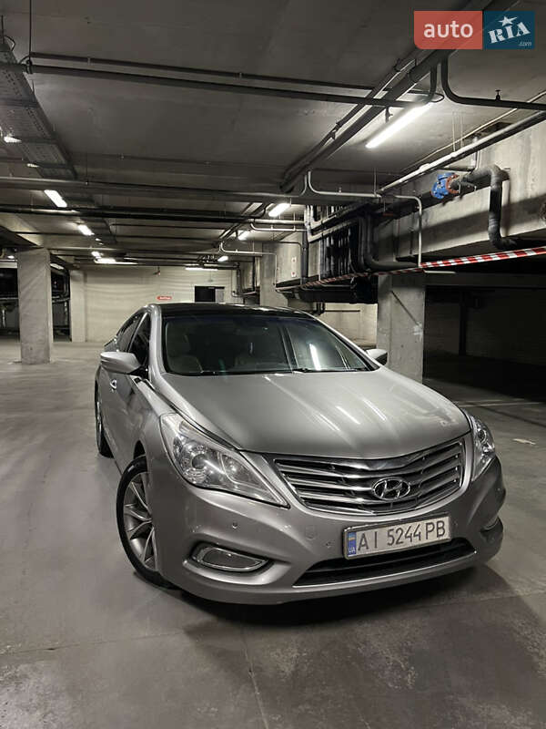 Седан Hyundai Azera 2011 в Києві