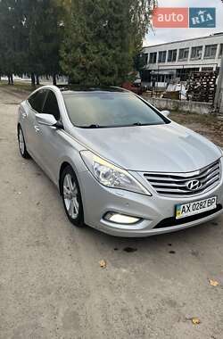 Седан Hyundai Azera 2012 в Сумах