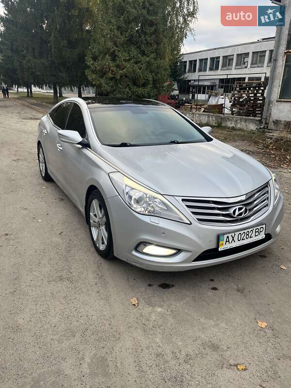 Hyundai Azera 2012