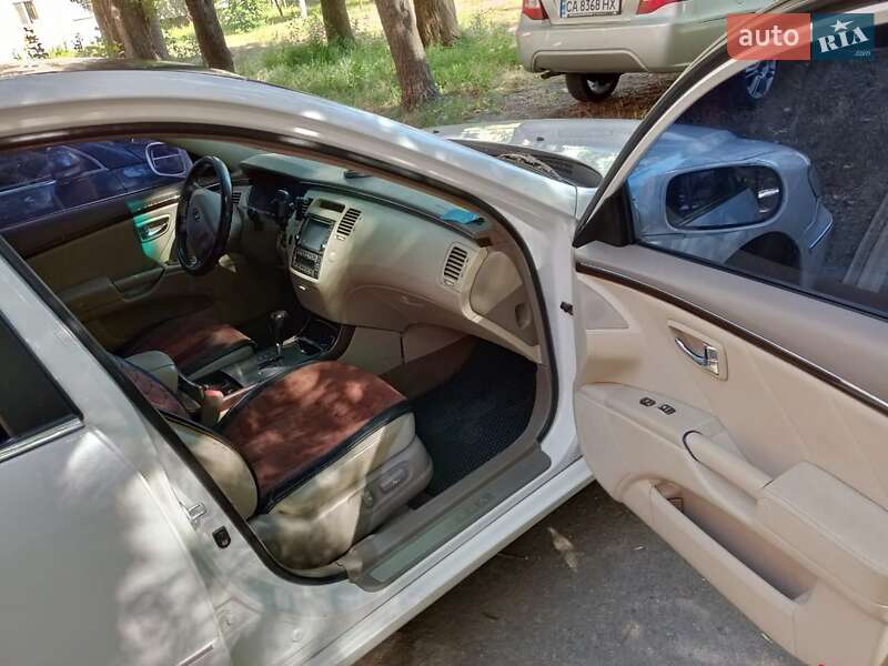 Седан Hyundai Azera 2008 в Черкассах