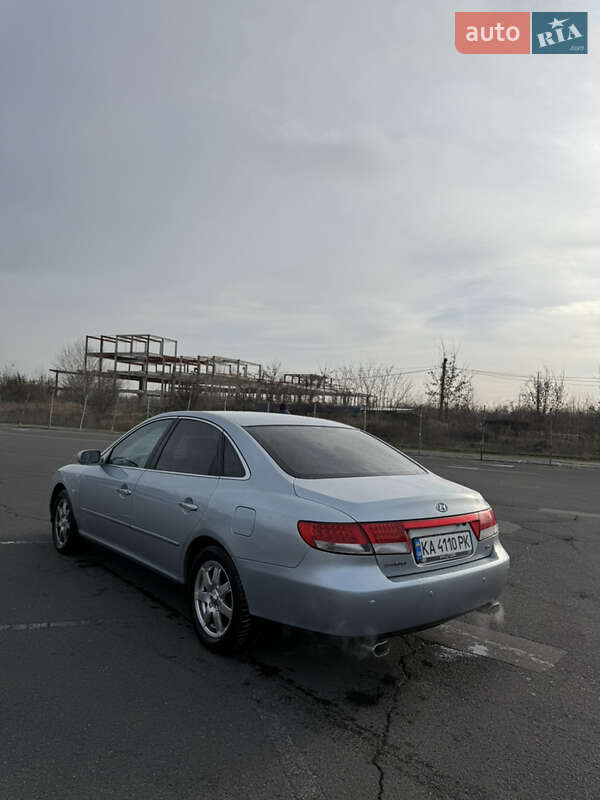 Hyundai Azera 2006
