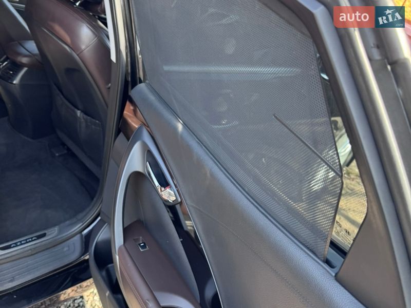 Седан Hyundai Azera 2012 в Харькове