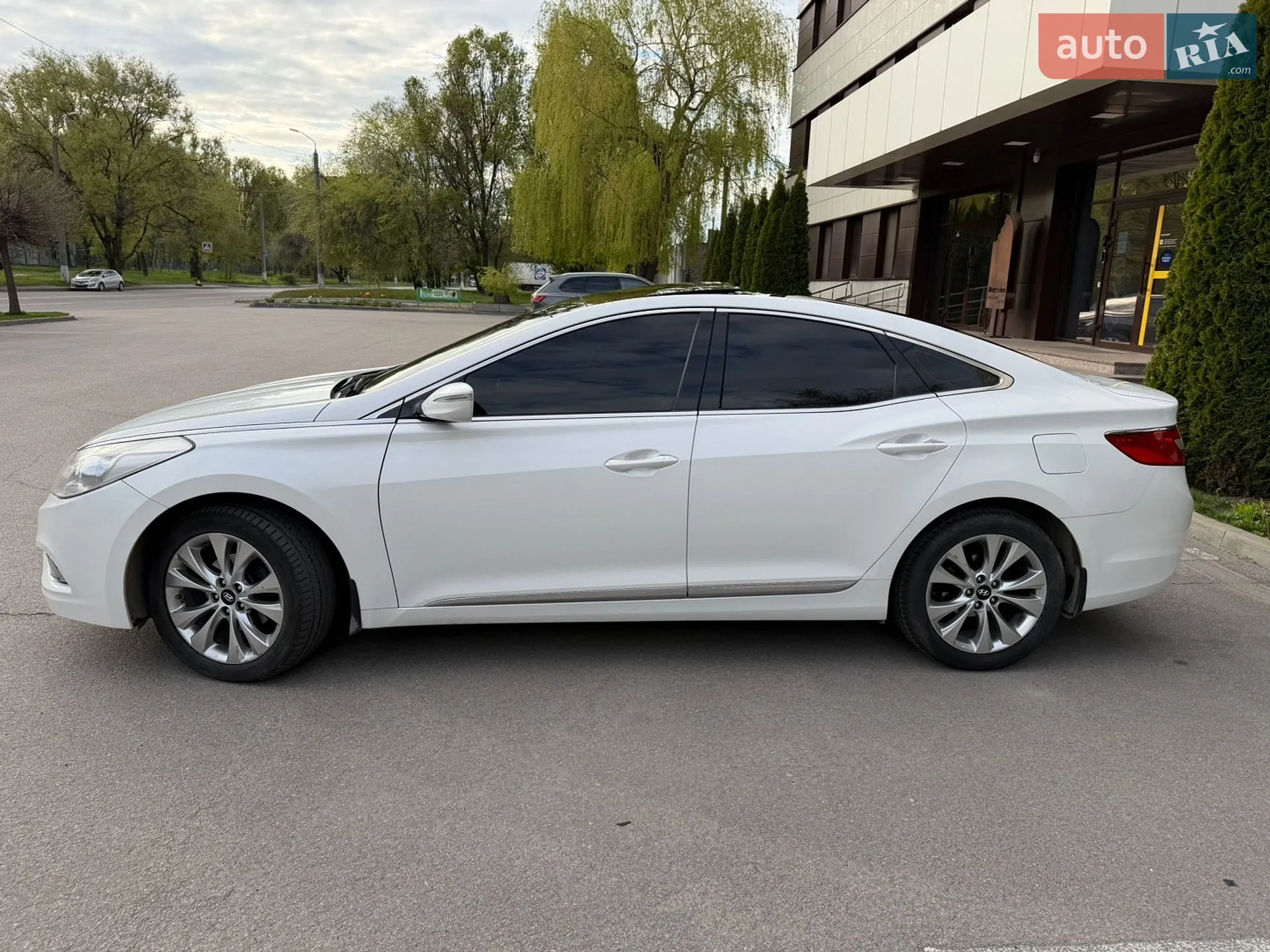 2011 Hyundai Azera - мініатюра 10