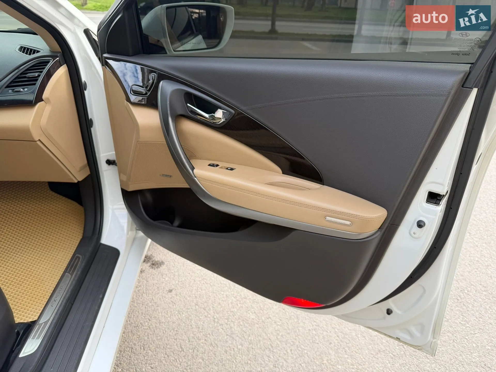 2011 Hyundai Azera - мініатюра 28