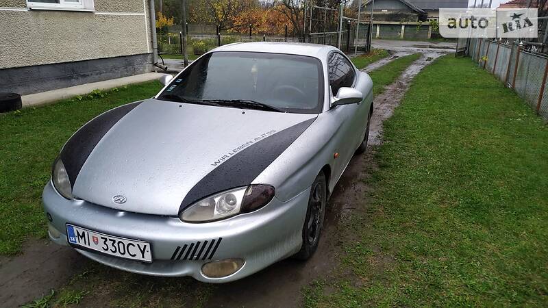 Купе Hyundai Coupe 1998 в Снятине