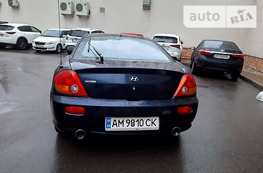 Купе Hyundai Coupe 2004 в Киеве