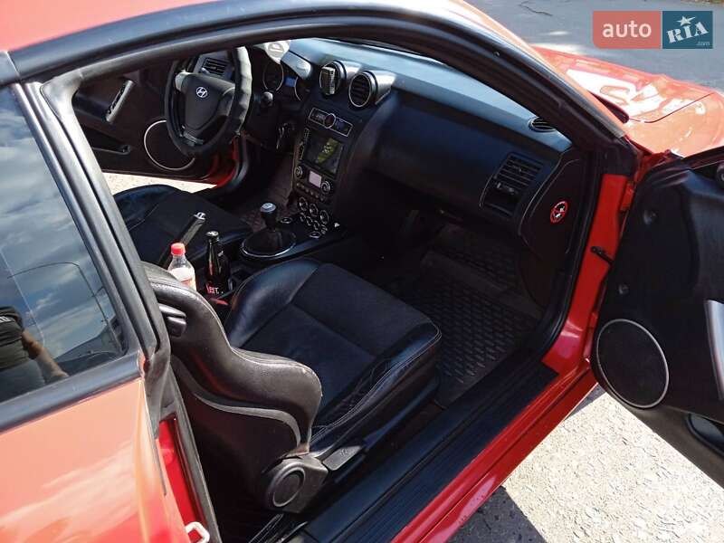 Купе Hyundai Coupe 2008 в Дніпрі