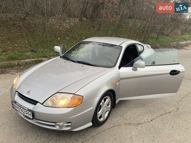 Купе Hyundai Coupe 2003 в Южноукраїнську