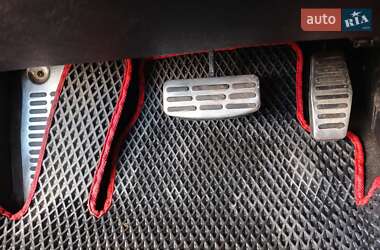 Купе Hyundai Coupe 2006 в 