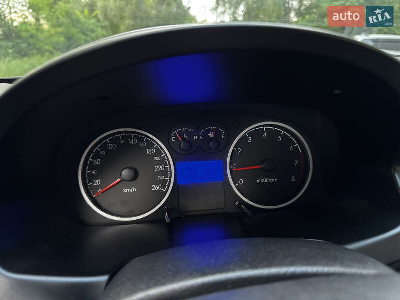 Купе Hyundai Coupe 2008 в Черновцах фото 12 Купе Hyundai Coupe 2008 в Черновцах