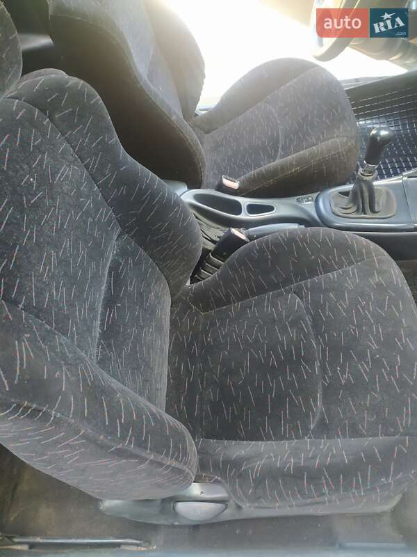 Купе Hyundai Coupe 1997 в Калуше