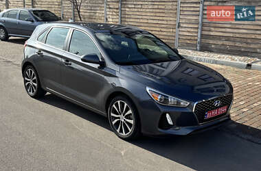 Хетчбек Hyundai Elantra GT 2017 в Києві