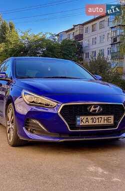Хэтчбек Hyundai Elantra GT 2019 в Киеве