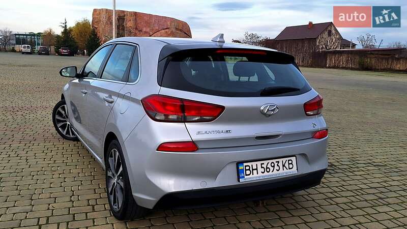 Хетчбек Hyundai Elantra GT 2017 в Одесі